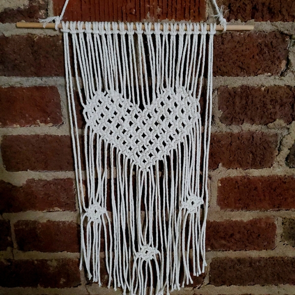 Heart wall hanger
